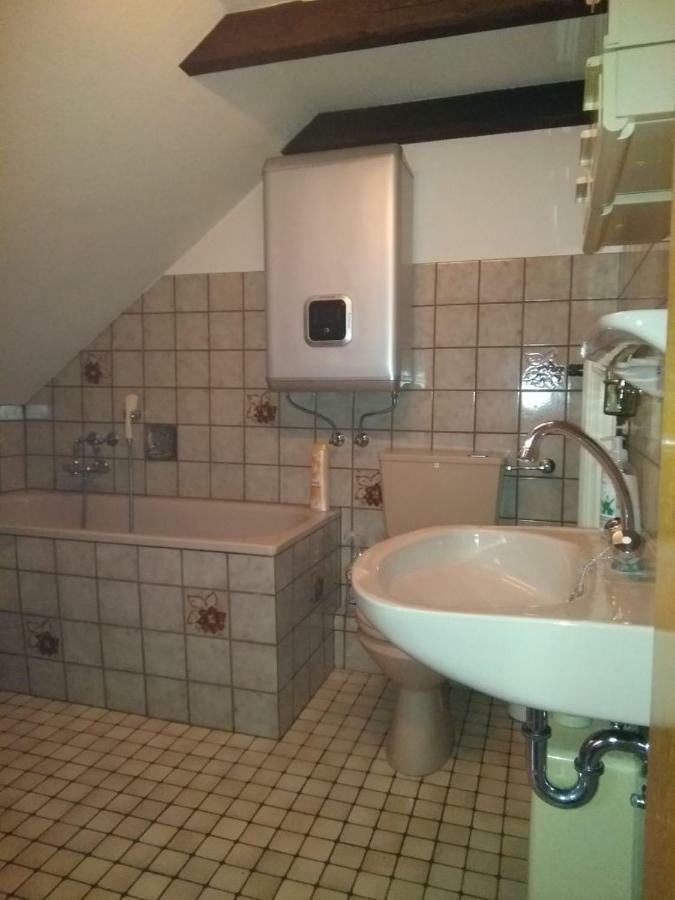 Gemuetliche Wohnung Naehe Centro Oberhausen  Exterior photo